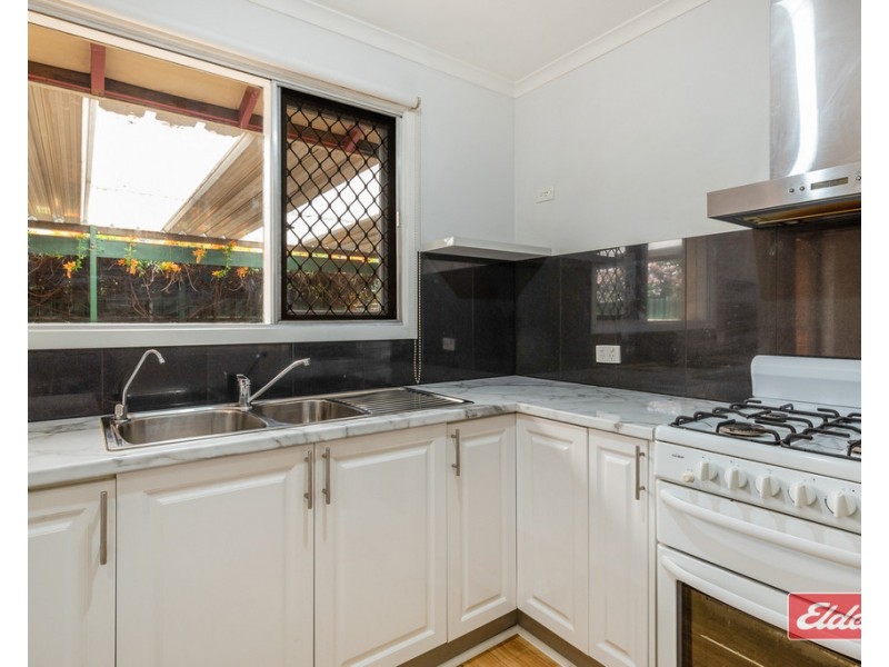 2 Grey Crescent, Evanston Gardens SA 5116