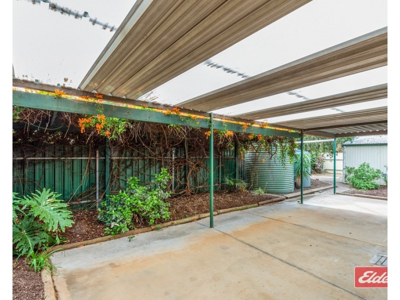 2 Grey Crescent, Evanston Gardens SA 5116