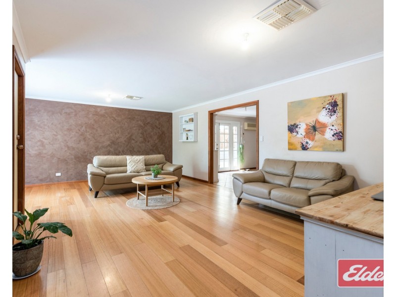 12 Mitchell Court, Williamstown SA 5351