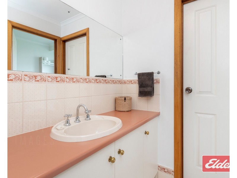 12 Mitchell Court, Williamstown SA 5351