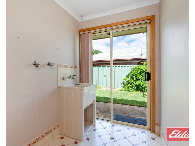 12 Mitchell Court, Williamstown SA 5351