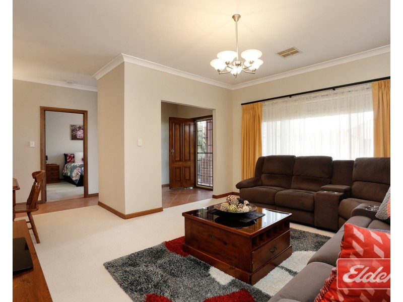 4 Maxwell Court, Evanston Park SA 5116