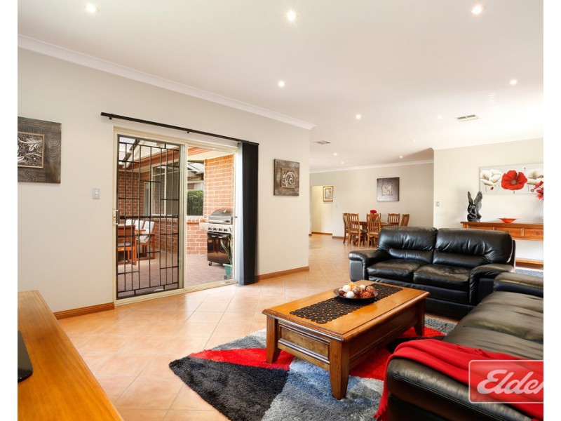 4 Maxwell Court, Evanston Park SA 5116