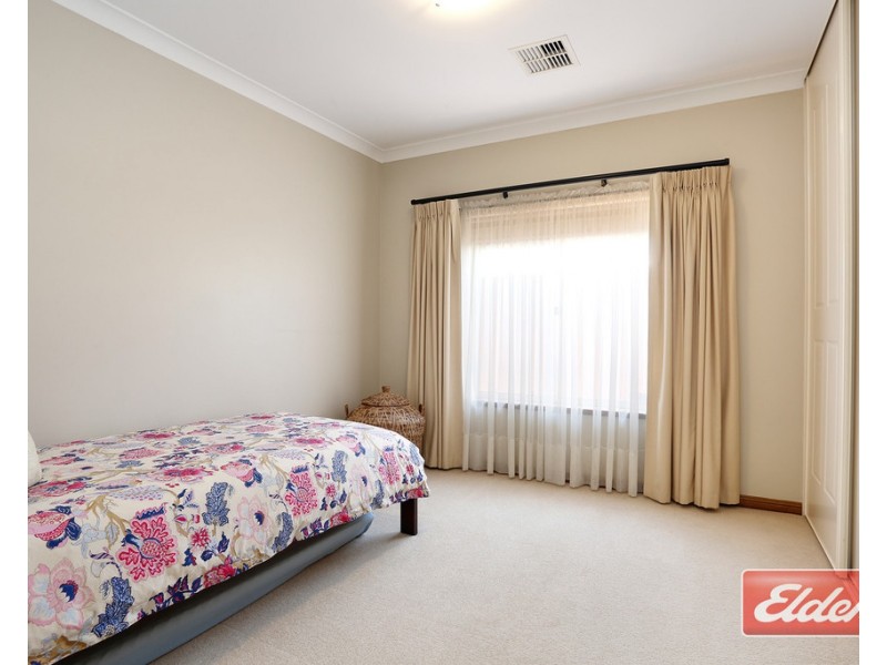 4 Maxwell Court, Evanston Park SA 5116