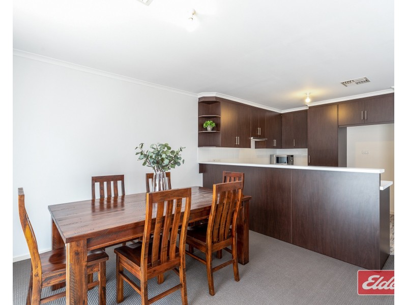 8 McGonigal Drive, Willaston SA 5118