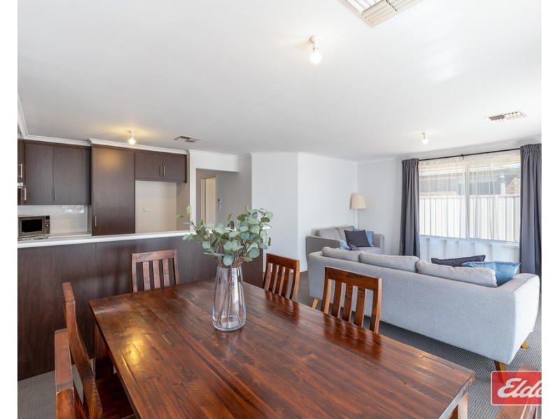 8 McGonigal Drive, Willaston SA 5118