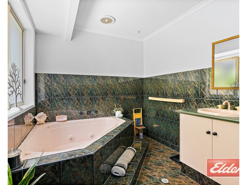 20 McGahan Crescent, Gawler East SA 5118