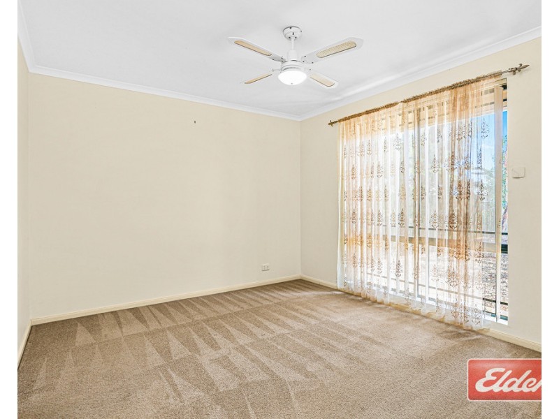 5 Makin Court, Evanston Park SA 5116