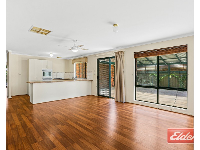 5 Makin Court, Evanston Park SA 5116