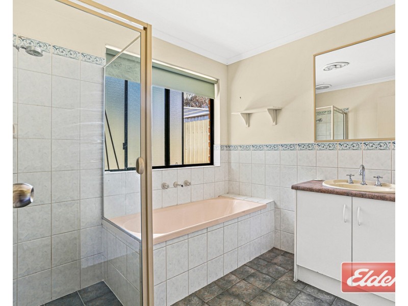 5 Makin Court, Evanston Park SA 5116