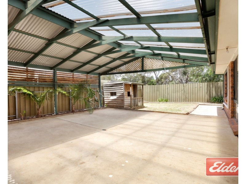 5 Makin Court, Evanston Park SA 5116