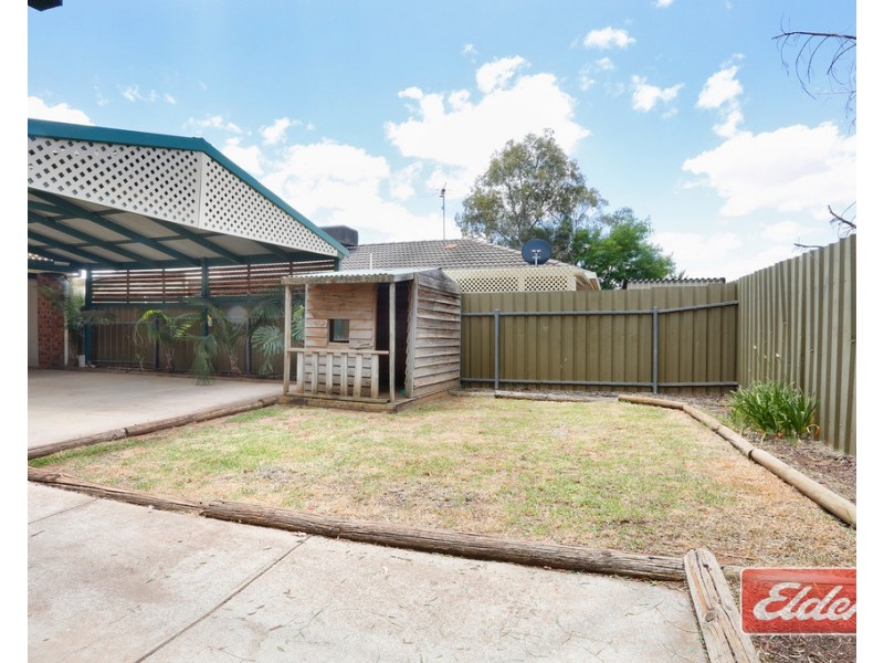 5 Makin Court, Evanston Park SA 5116