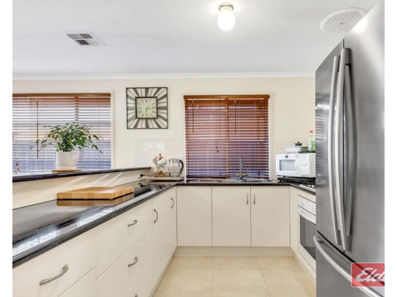 13 Almond Circuit, Munno Para West SA 5115