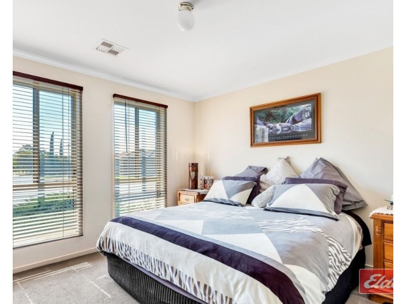 13 Almond Circuit, Munno Para West SA 5115