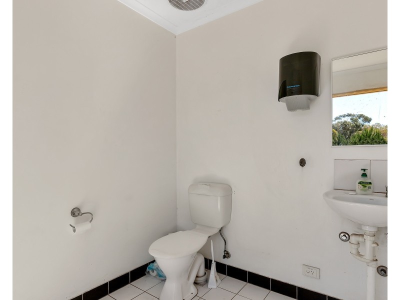 9 Main North Road, Willaston SA 5118