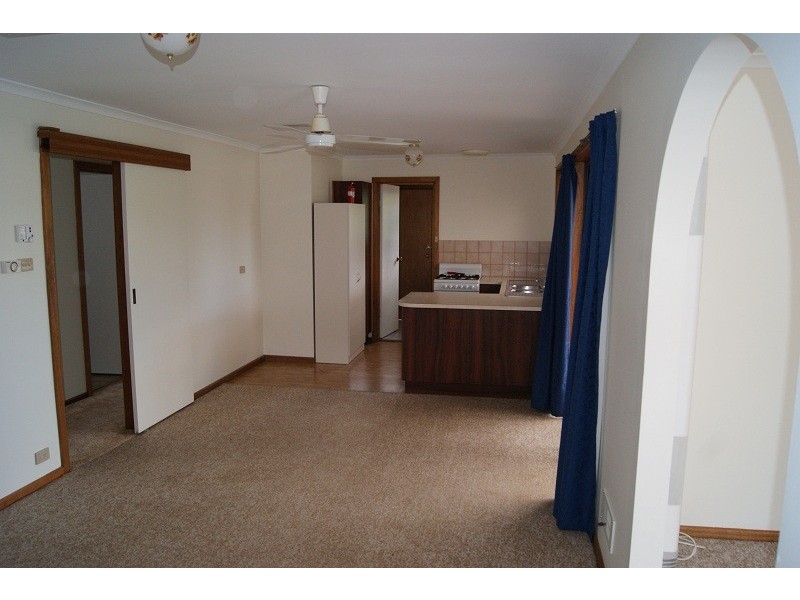 18 Krieg Road, Evanston Park SA 5116