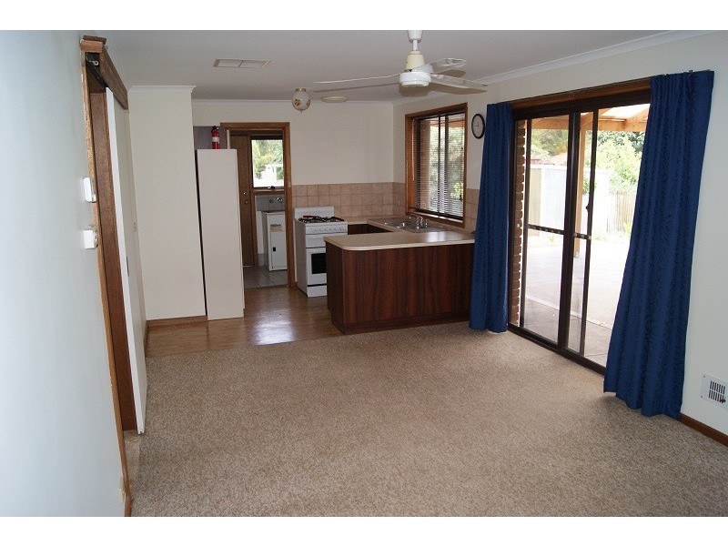 18 Krieg Road, Evanston Park SA 5116