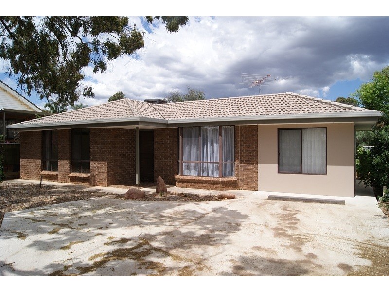 18 Krieg Road, Evanston Park SA 5116