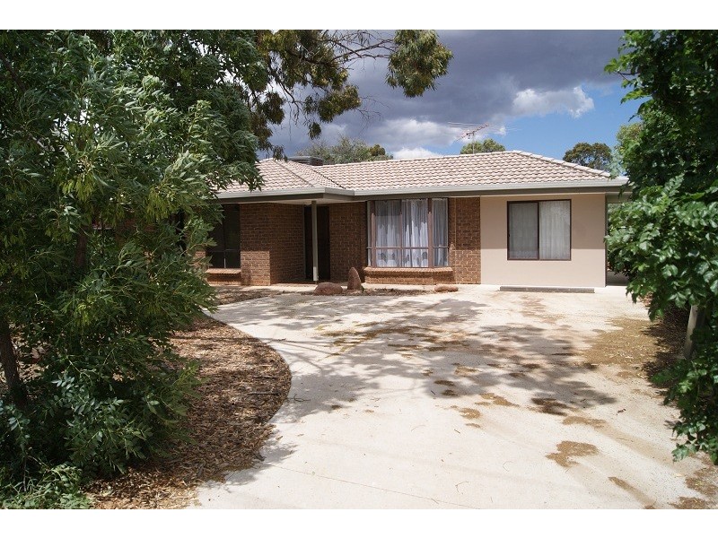 18 Krieg Road, Evanston Park SA 5116