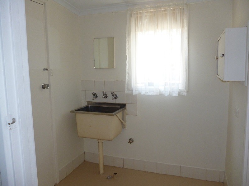 4 Bacton Street, Evanston SA 5116