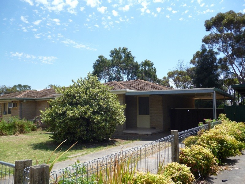 4 Bacton Street, Evanston SA 5116