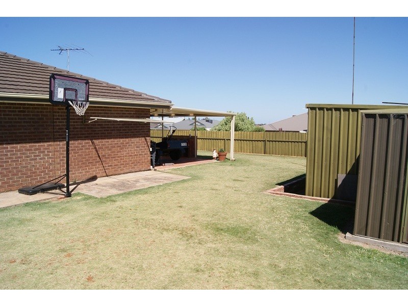 1 Williams Street, Evanston Park SA 5116