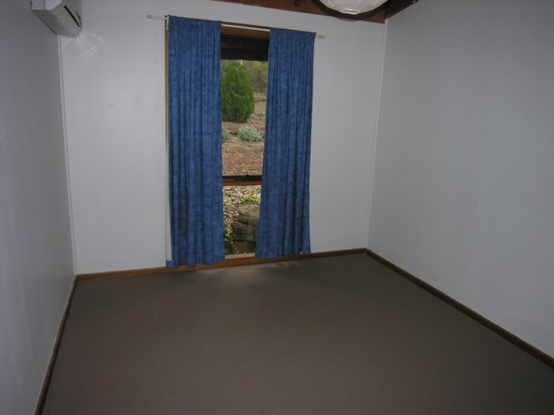 32  Adams Road, Williamstown SA 5351