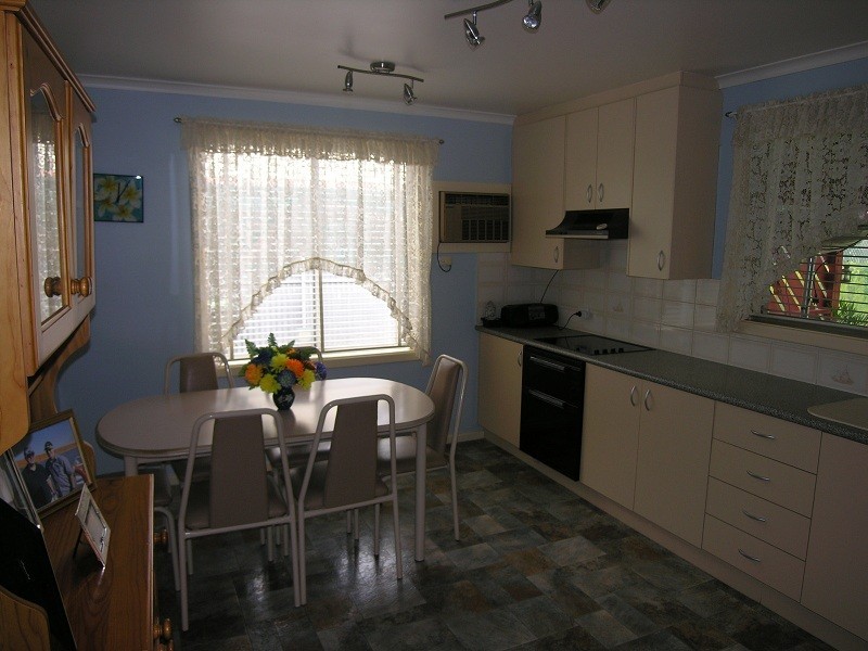 6 Montacute Street, Elizabeth Downs SA 5113