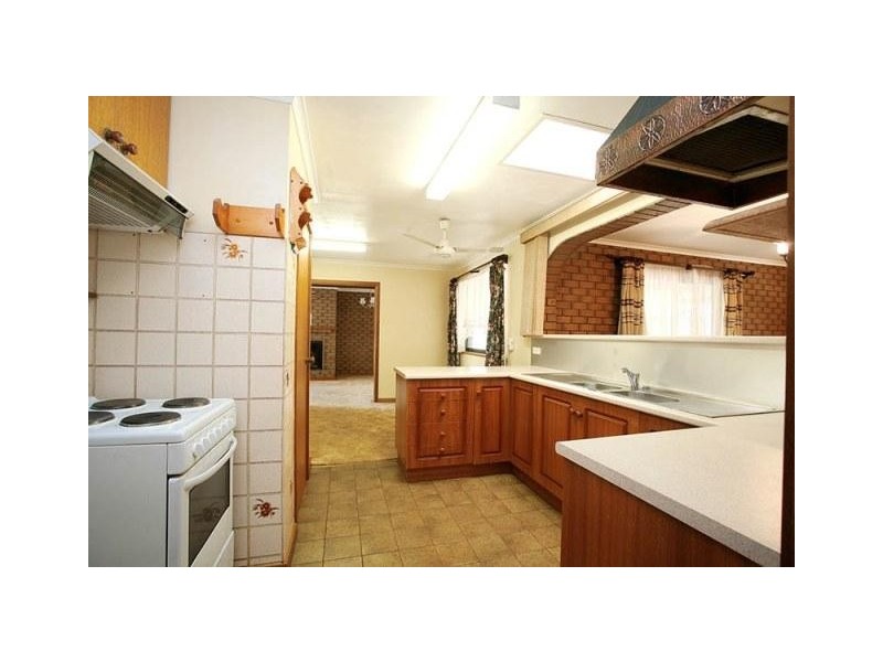 60 Lyndoch Road, Gawler East SA 5118