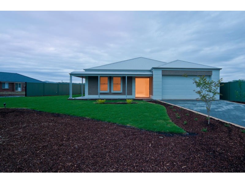 34 Barkey Street, Greenock SA 5360