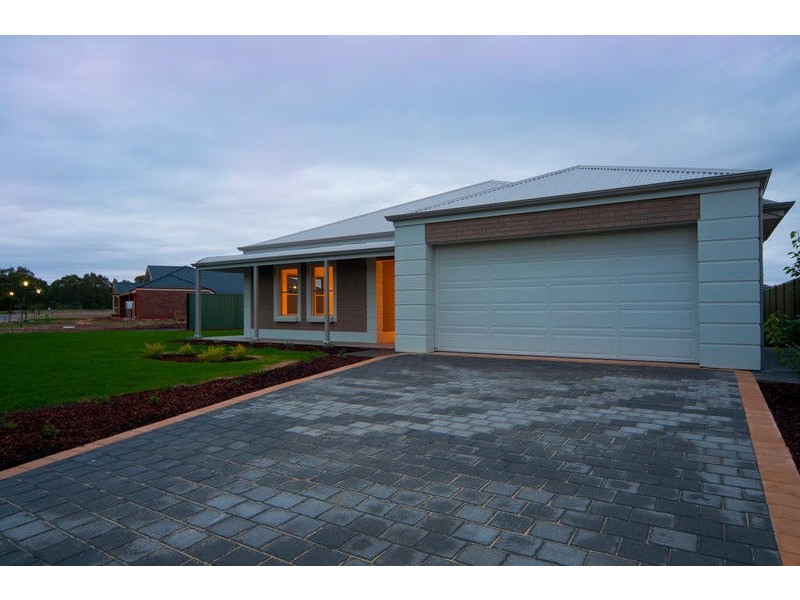 34 Barkey Street, Greenock SA 5360