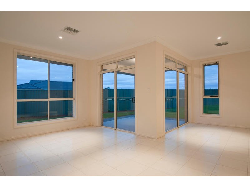 34 Barkey Street, Greenock SA 5360