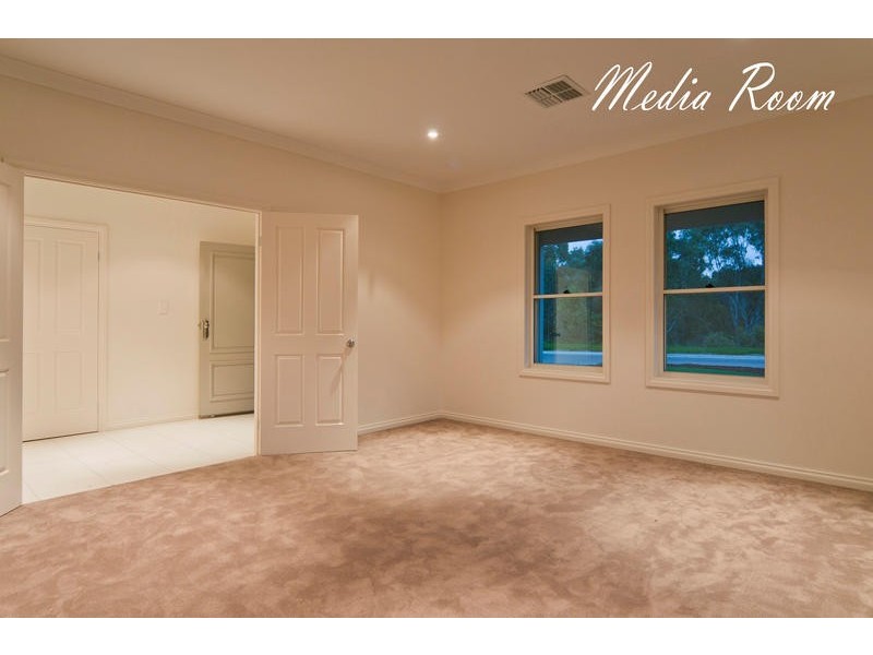 34 Barkey Street, Greenock SA 5360
