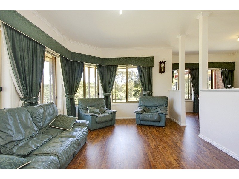 68 Yettie Road, Williamstown SA 5351