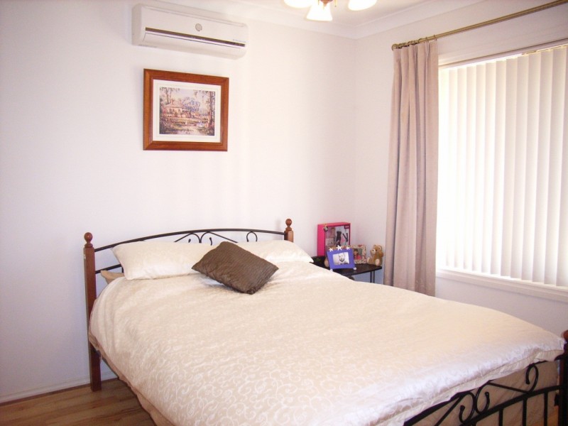24 Almond Circuit, Munno Para West SA 5115