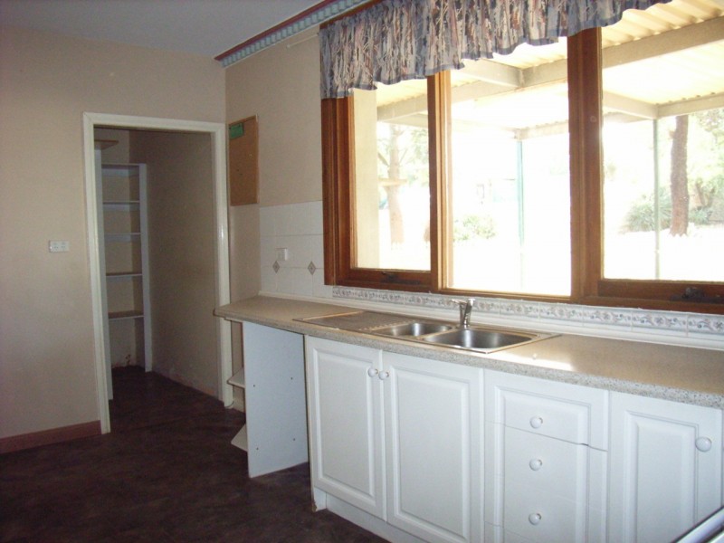 24 Gilbert Street, Hamley Bridge SA 5401