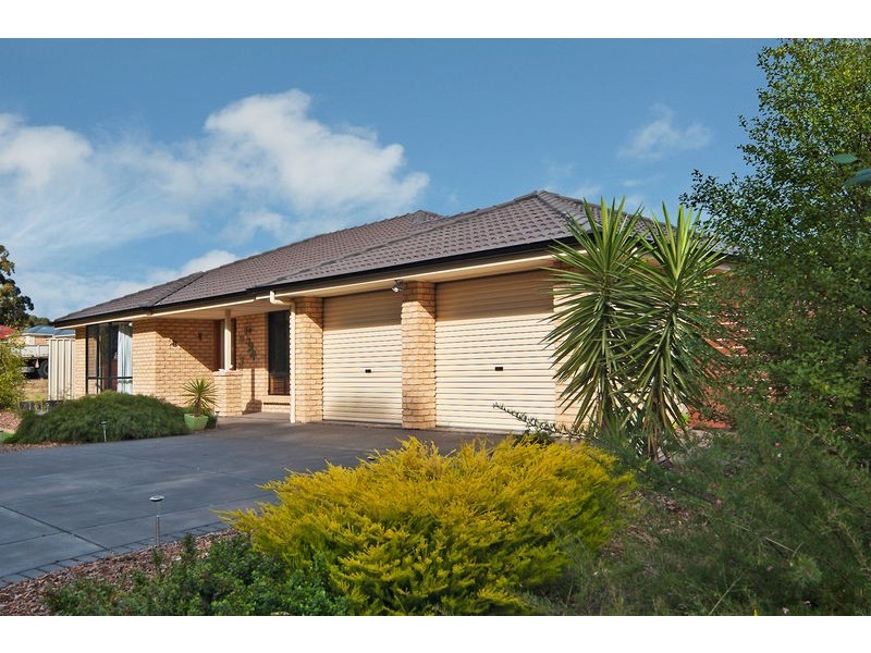 13 Ian Ross Drive, Williamstown SA 5351
