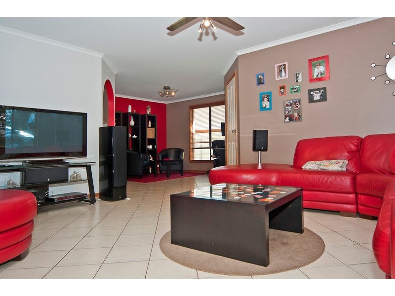 13 Ian Ross Drive, Williamstown SA 5351