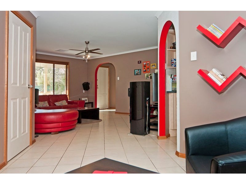 13 Ian Ross Drive, Williamstown SA 5351