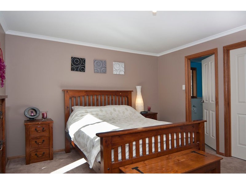 13 Ian Ross Drive, Williamstown SA 5351