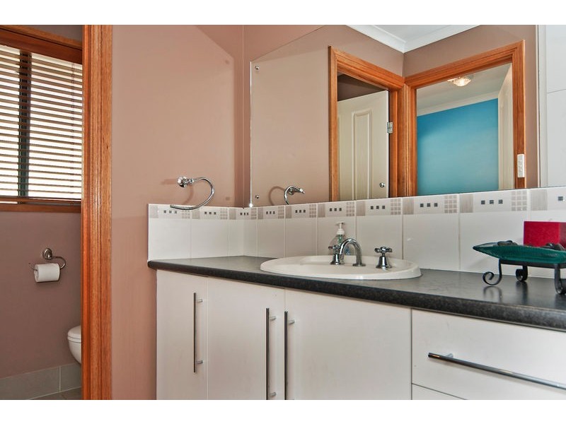 13 Ian Ross Drive, Williamstown SA 5351