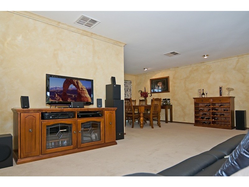 6 Chapman Drive, Uleybury SA 5114