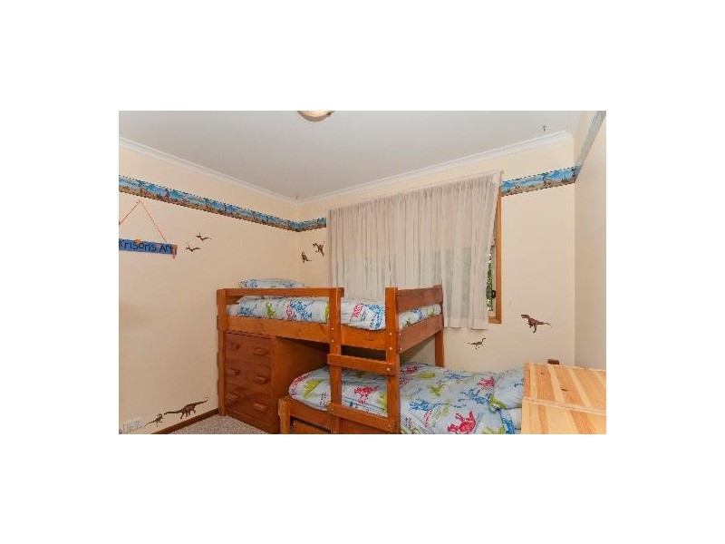 8 Robinson Road, Willaston SA 5118