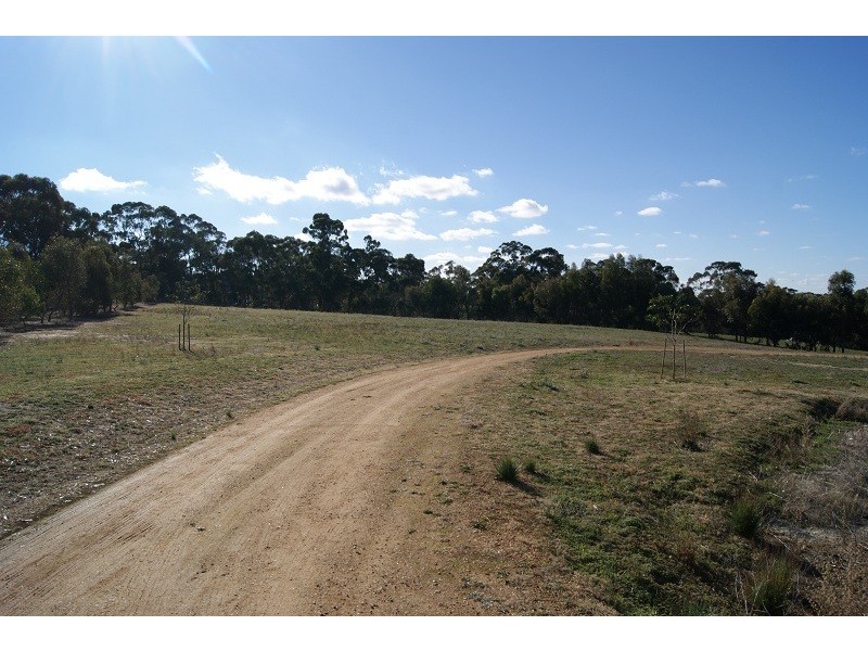 Lot 39 Colin Oliver Court, Williamstown SA 5351