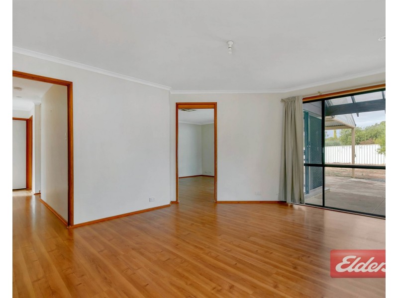 8 Brooks Avenue, Willaston SA 5118