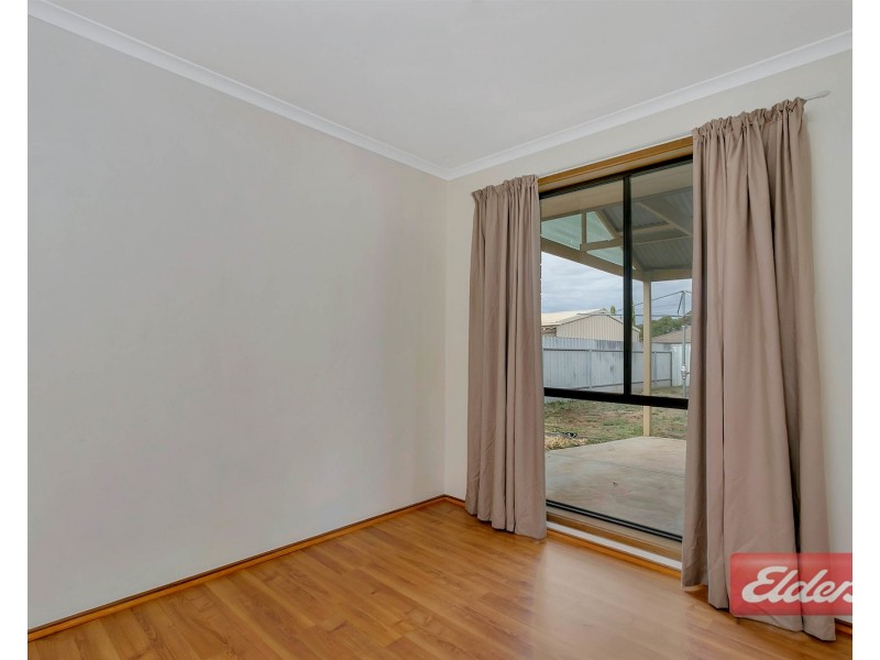 8 Brooks Avenue, Willaston SA 5118