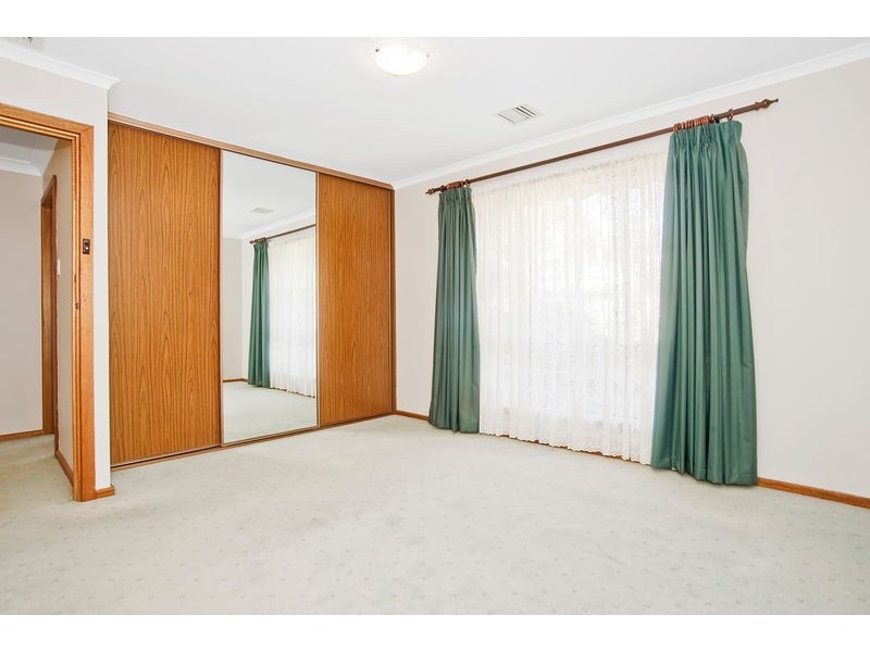 6 View Crescent, Evanston Park SA 5116