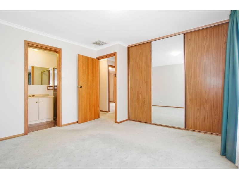 6 View Crescent, Evanston Park SA 5116