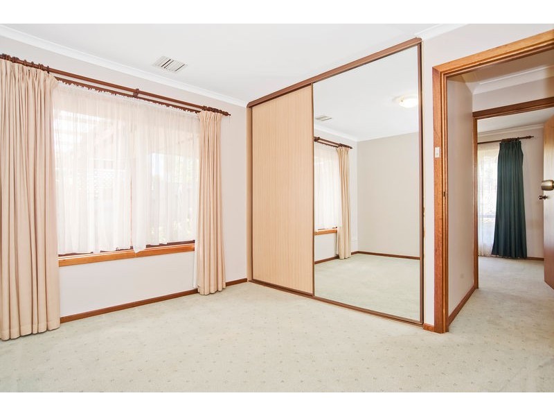 6 View Crescent, Evanston Park SA 5116