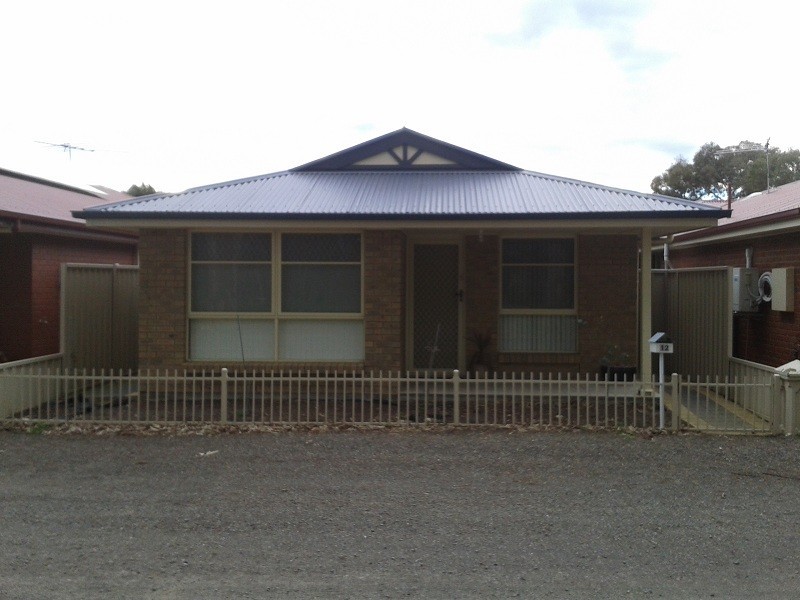 12 Weaver Drive, Willaston SA 5118